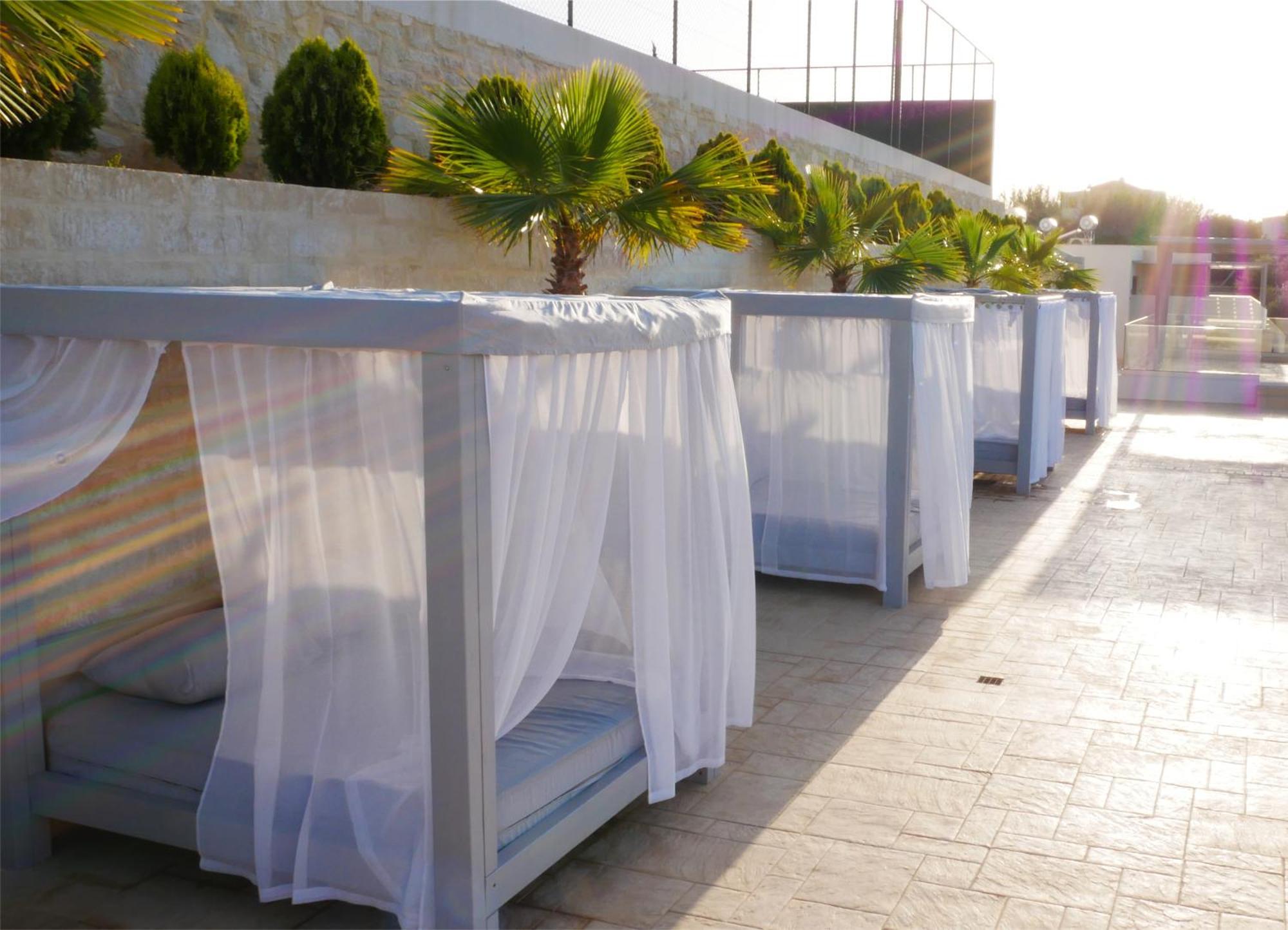 אלמירידה Amour Relax Hotel מראה חיצוני תמונה