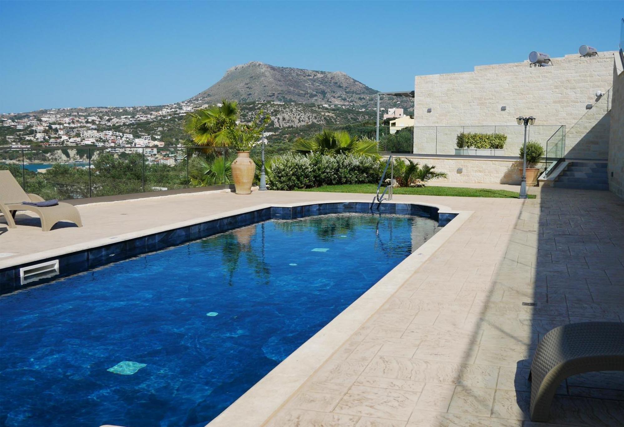 אלמירידה Amour Relax Hotel מראה חיצוני תמונה